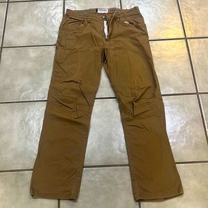 Mountain khaki camber 106 pants